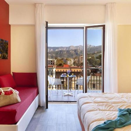 Parco Tasso Guest House سورينتو المظهر الخارجي الصورة
